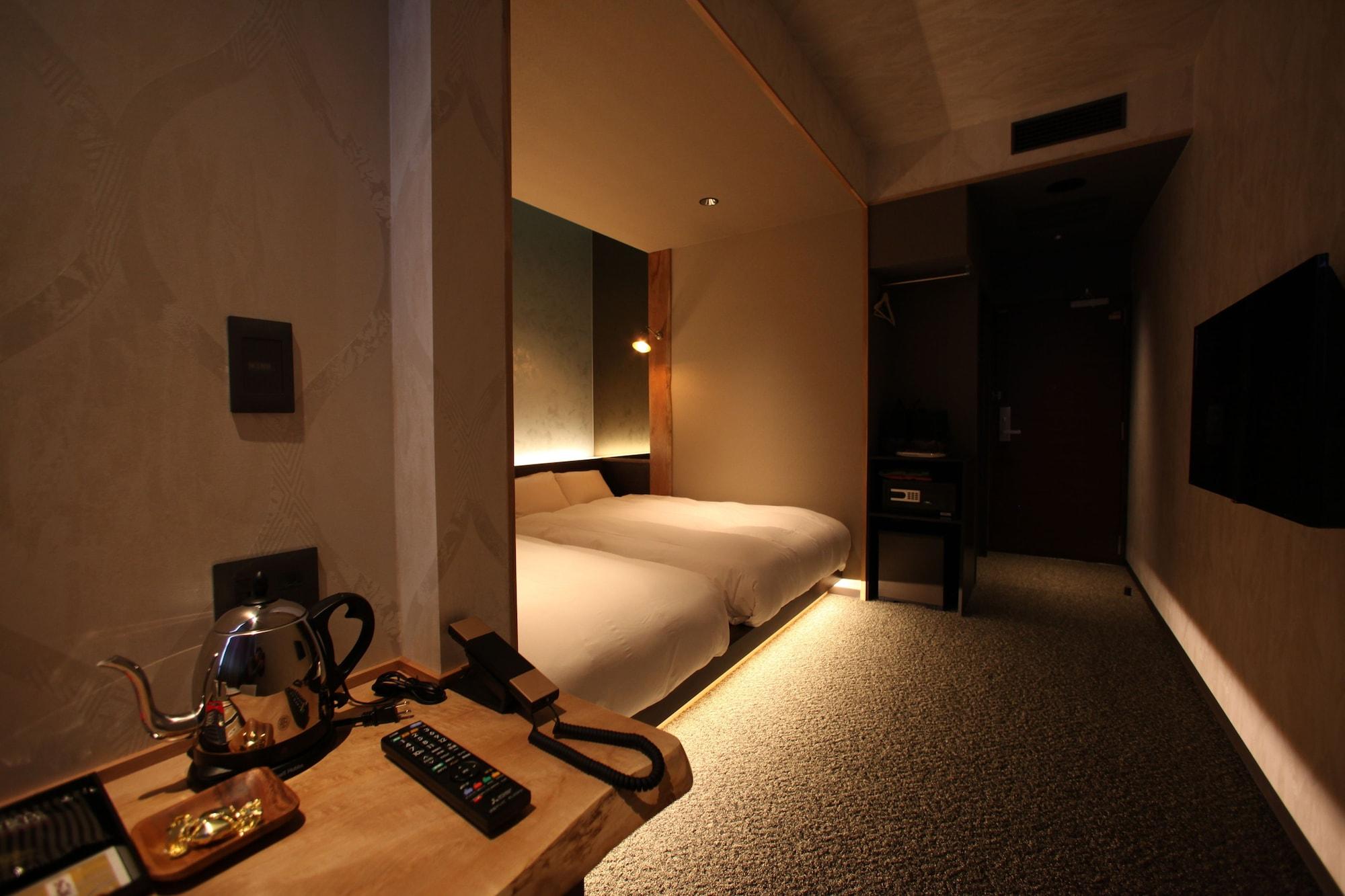 โรงแรมโคะโจะฮะมะ สปา 3*